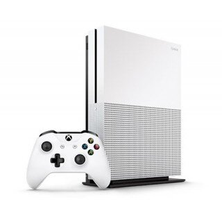 Microsoft Xbox One S 1 TB / Blue-ray Sürücü Oyun Konsolu kullananlar yorumlar